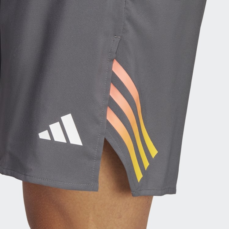 Bermuda De Treino Adidas Train Icons Com As Três Listras Cinza