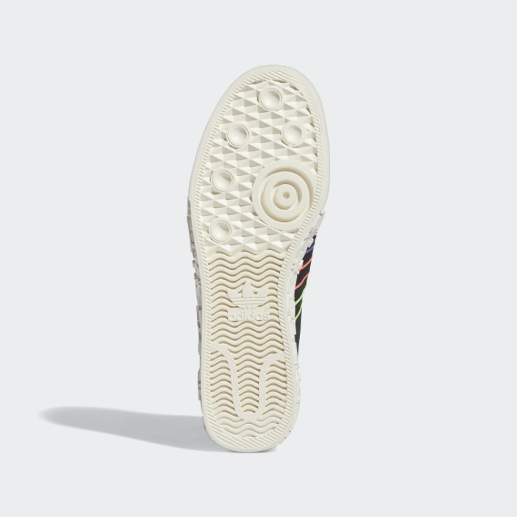 Sapato Preto Nizza Orgulho Adidas