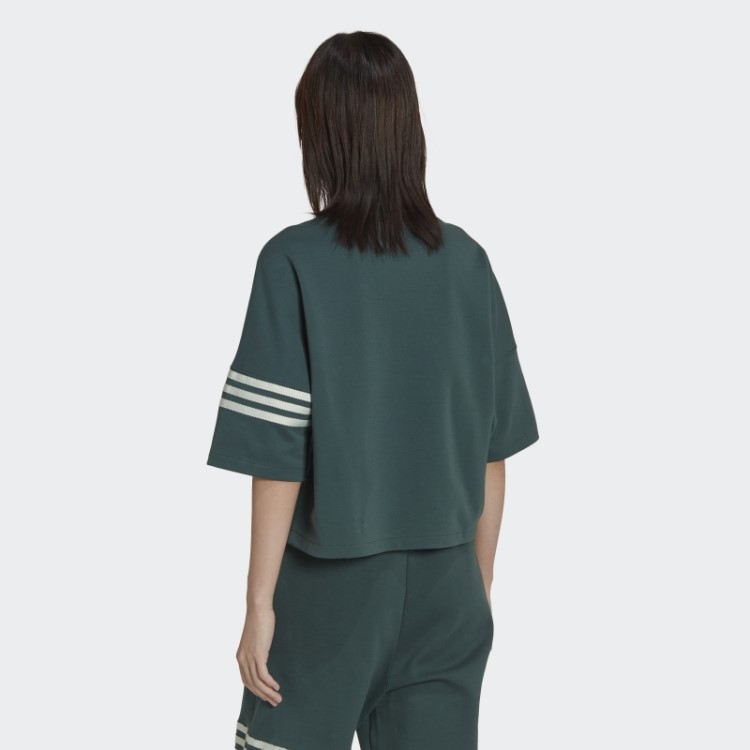 Camiseta Adicolor Neuclassics Verde Mineral Adidas