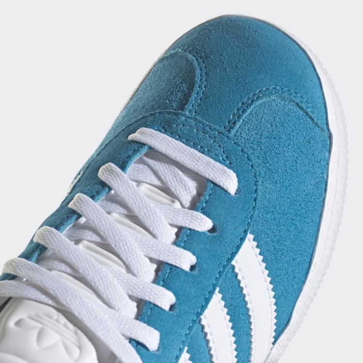 Tênis Pantone Adidas Gazelle