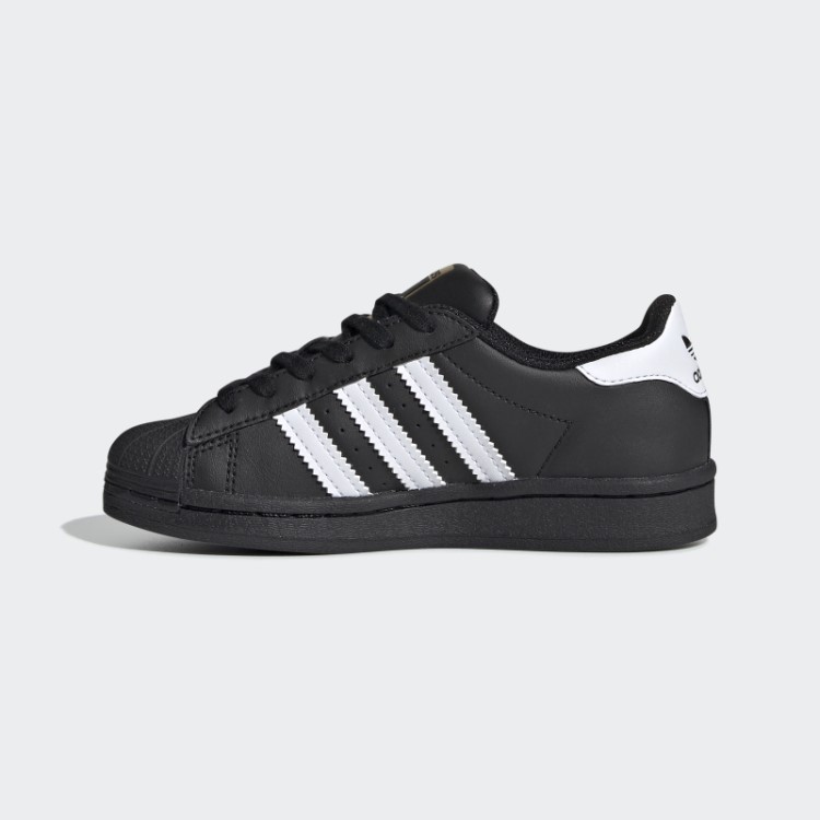 Tênis Adidas Superstar Branco Estiloso