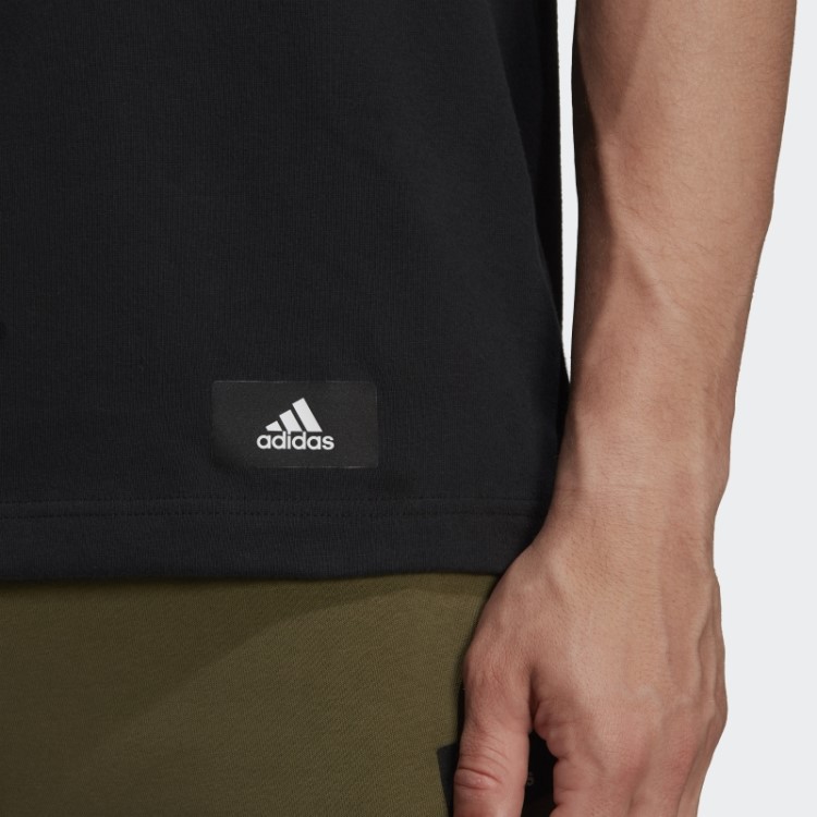 Adidas Sportswear Future Icons Camiseta Preta Com As Três Listras
