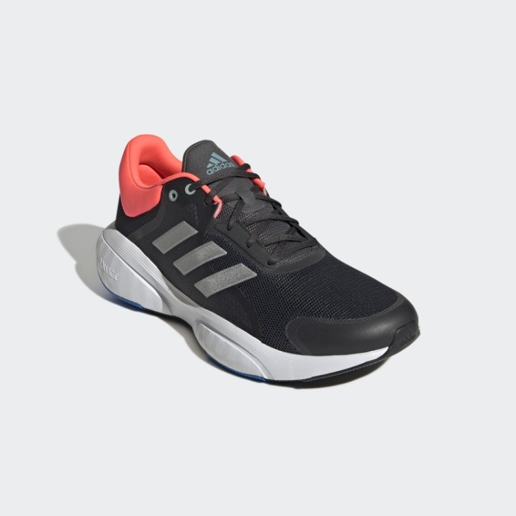 Sapatos De Resposta Adidas De Carbono