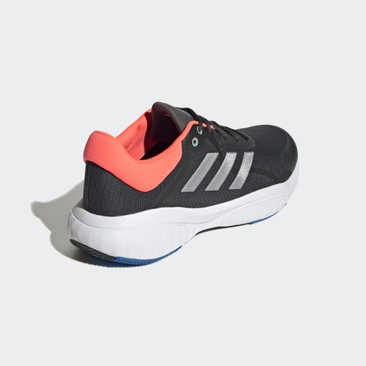 Sapatos De Resposta Adidas De Carbono