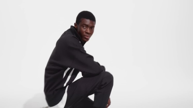 Calça Cargo Cargo Com Logo Tecido Adidas Black Essentials
