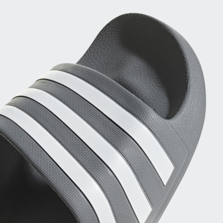 Adilette Aqua Slides Adidas Cinza