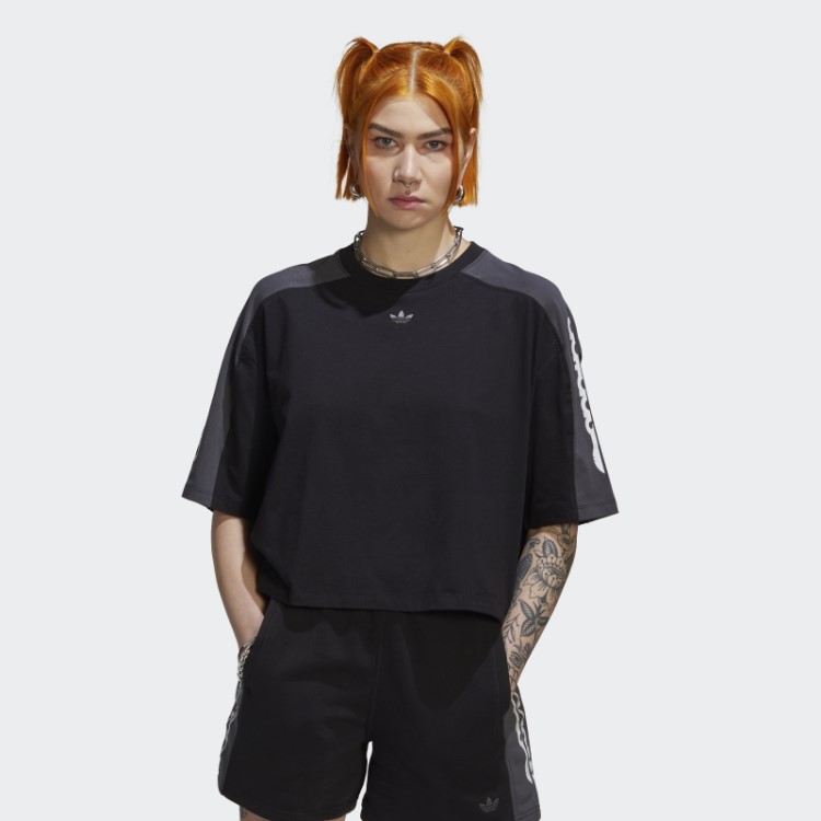 Camiseta Preta Adidas Com Recorte Gráfico Bloqueado
