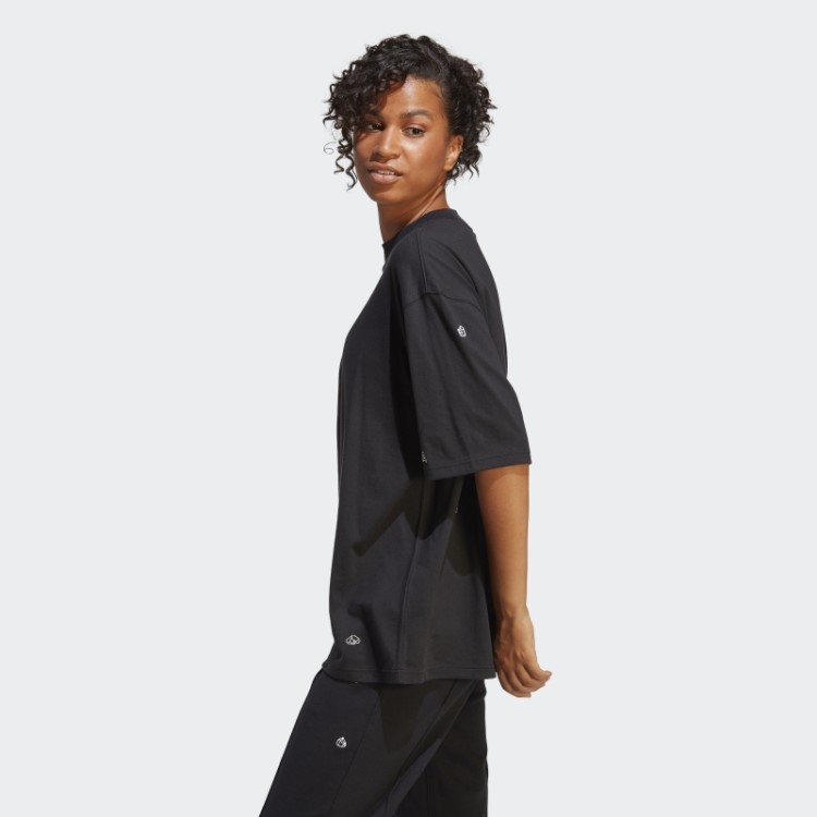 Camiseta Adidas Boyfriend Com Estampas Inspiradas Em Cristais Curativos Em Preto