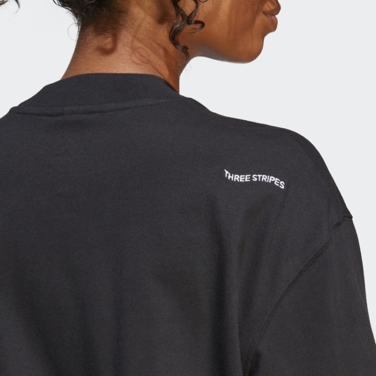 Camiseta Adidas Boyfriend Com Estampas Inspiradas Em Cristais Curativos Em Preto
