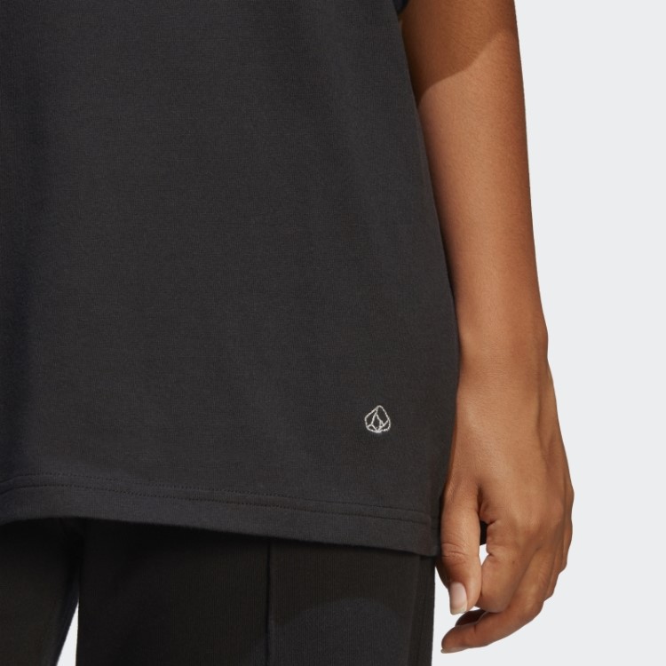 Camiseta Adidas Boyfriend Com Estampas Inspiradas Em Cristais Curativos Em Preto