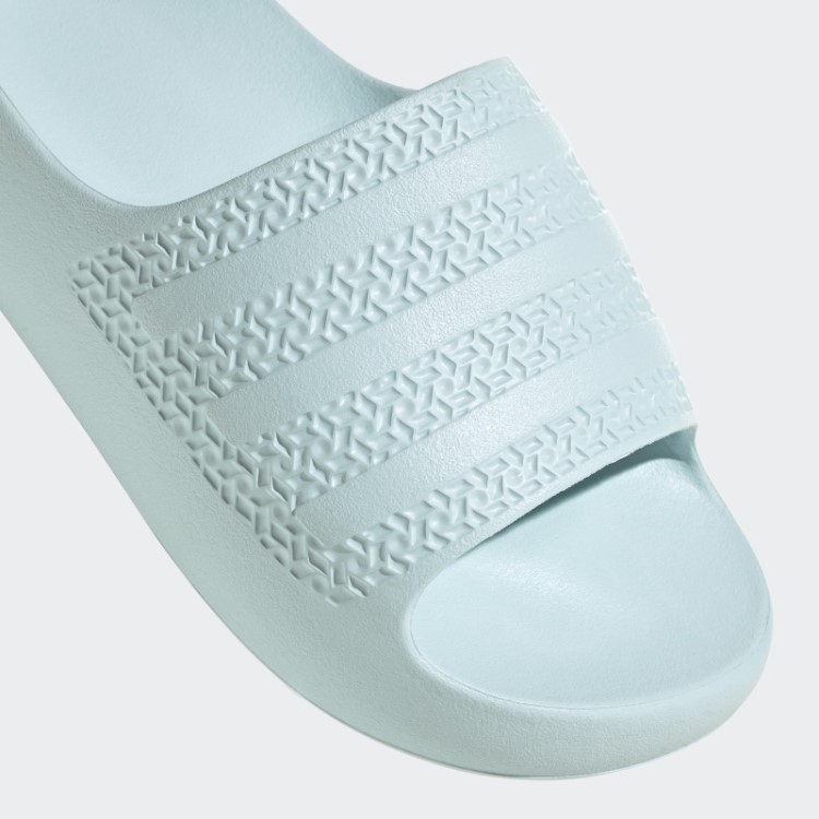 Chinelos Azuis Adilette Ayoon Da Adidas
