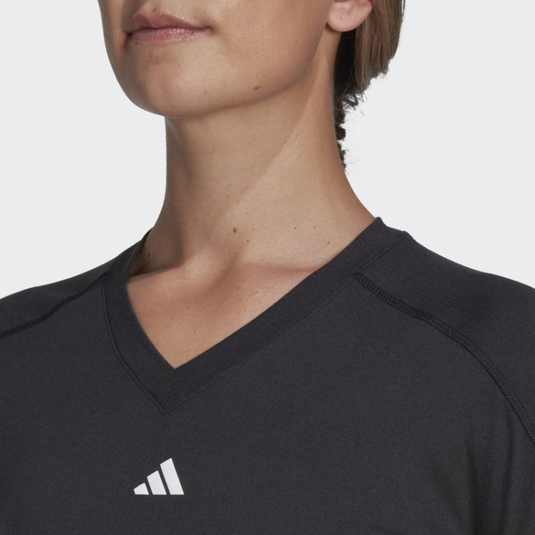 Camiseta Preta Aeroready Train Essentials Minimal Branding Com Decote Em V Adidas