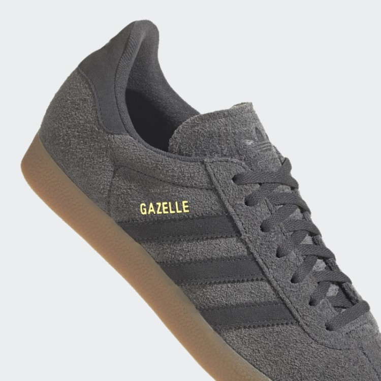 Tênis Adidas Gazelle Carbono