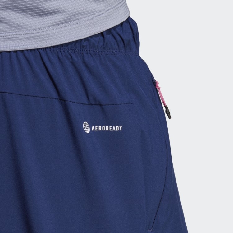Short Azul Escuro Train Icons Com As Três Listras Da Adidas