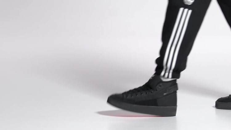 Sapatos De Carbono Adidas Nizza Parley Hi