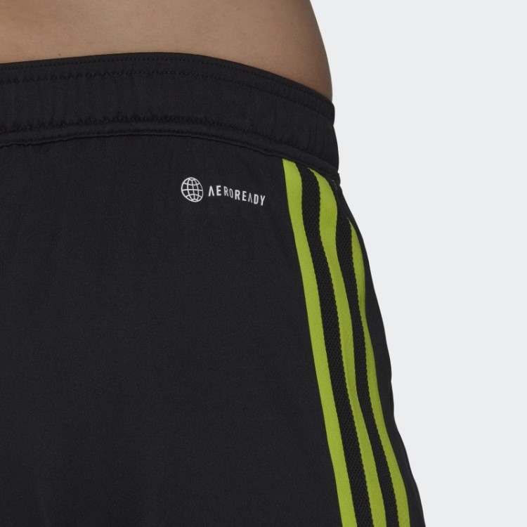 Bermuda De Treino Adidas Manchester United Condivo 22 Preto
