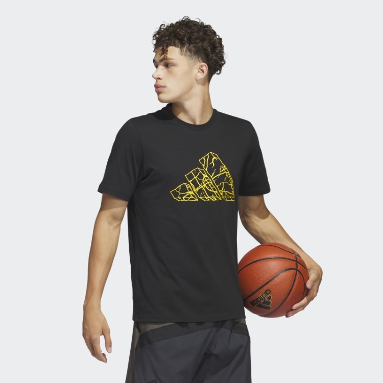 Camiseta Adidas Pass Rock Com Estampa De Basquete Preta