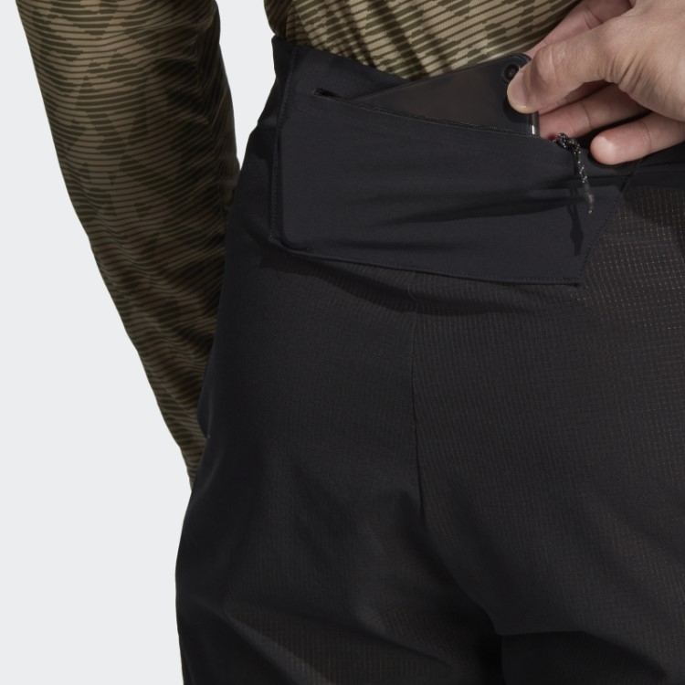 Cueca De Treino Em Trilha Híbrida Terrex Agravic Adidas Preta
