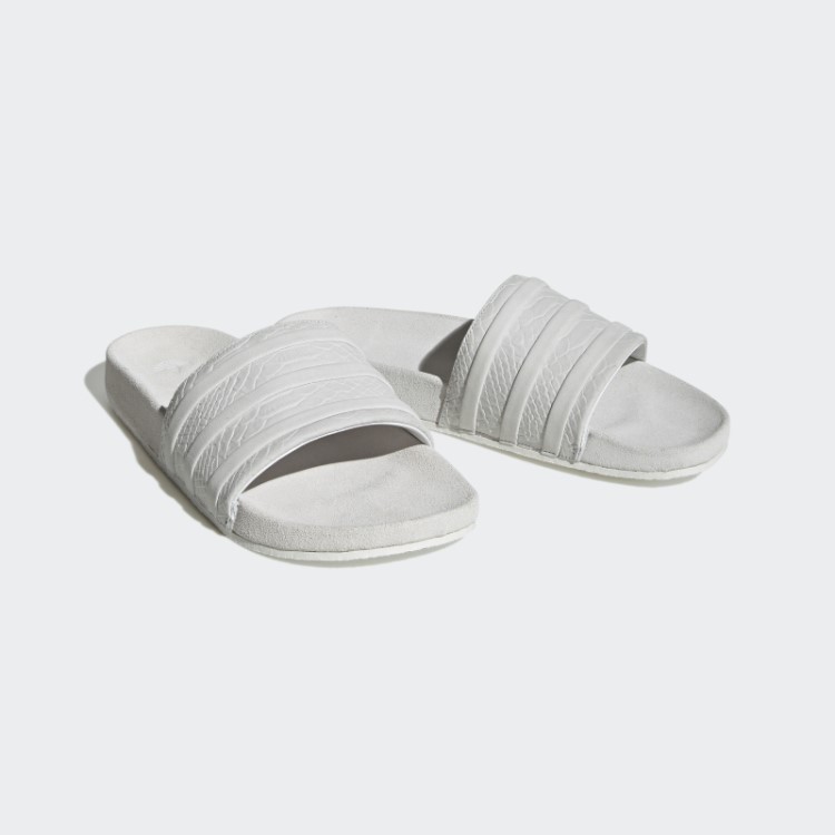 Adilette Desliza Adidas Branco
