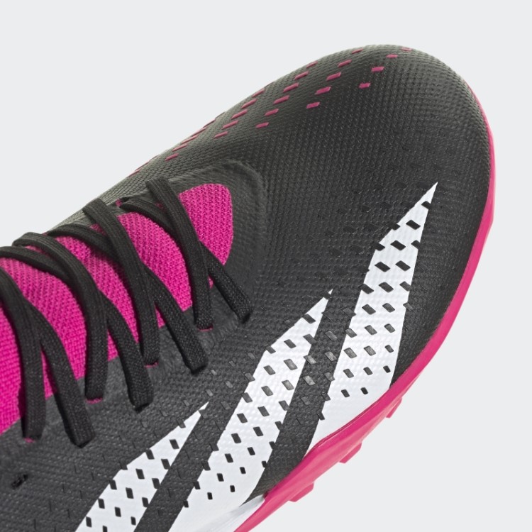 Chuteira Preta Adidas Predador 3 Relvados
