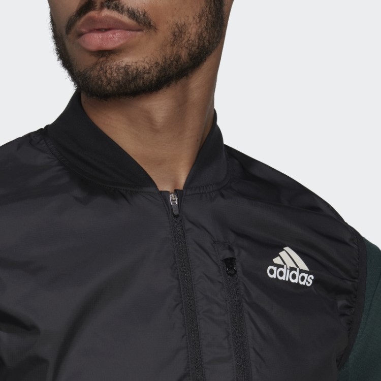 Preto Possui O Colete De Corrida Adidas