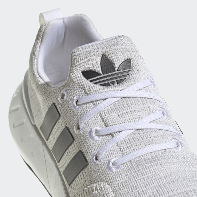 Tênis Adidas Swift Run 22 Cinza Choque