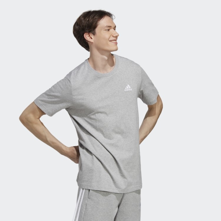 Camiseta Cinza Média Adidas Essentials Single Jersey Com Logo Bordado Pequeno