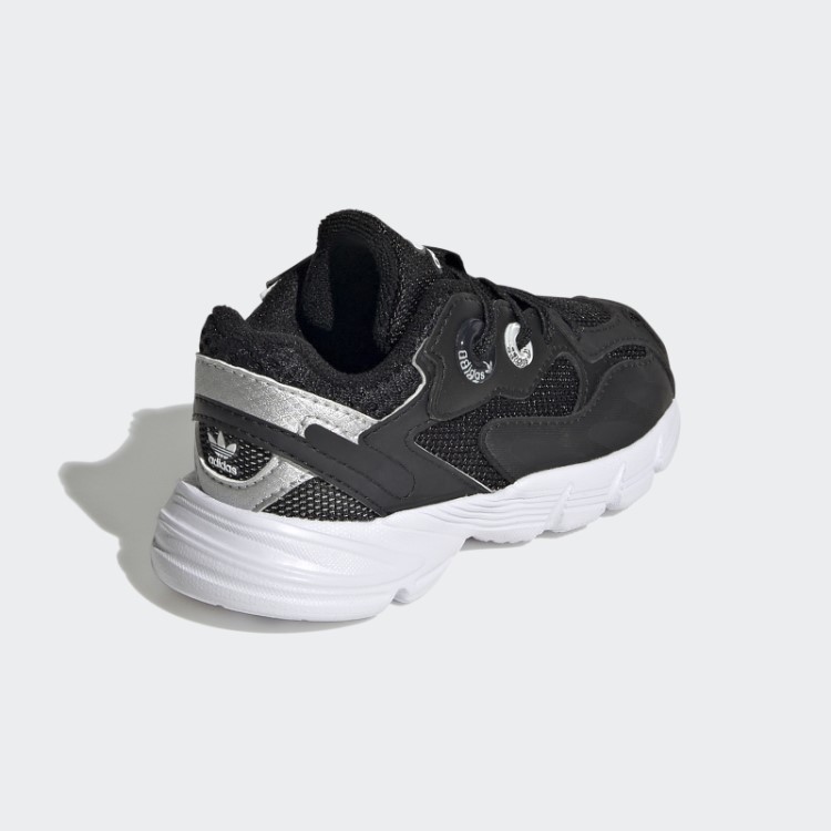 Sapatos Adidas Astir Moda Branca