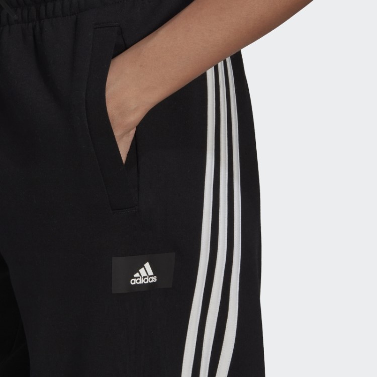 Calça Preta Com As Três Listras Adidas Future Icons