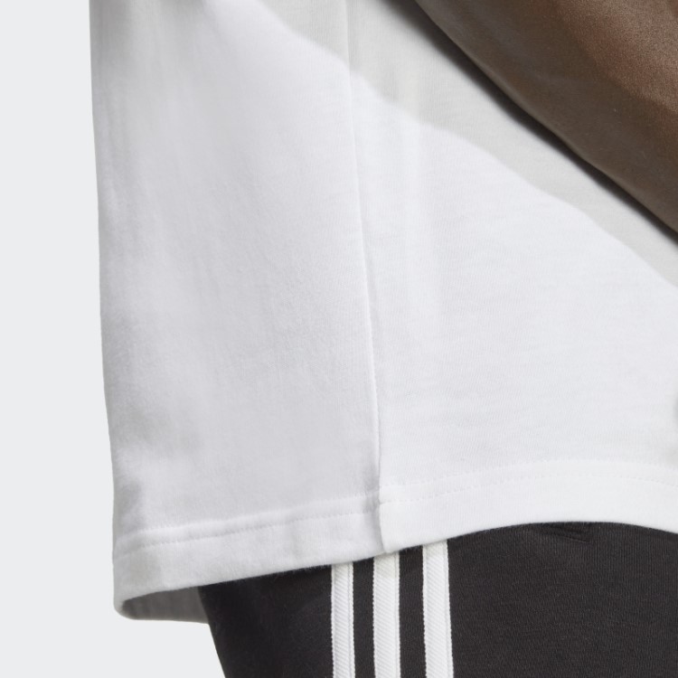 Camiseta Branca Com Monograma Gráfico Adidas