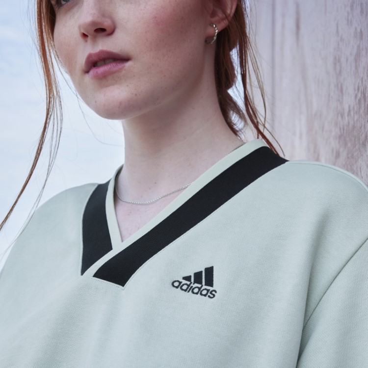 Moletom Cropped Verde Adidas Com Decote Em V