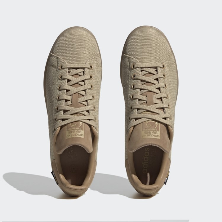 Moda Pantone Sapatos Adidas Stan Smith