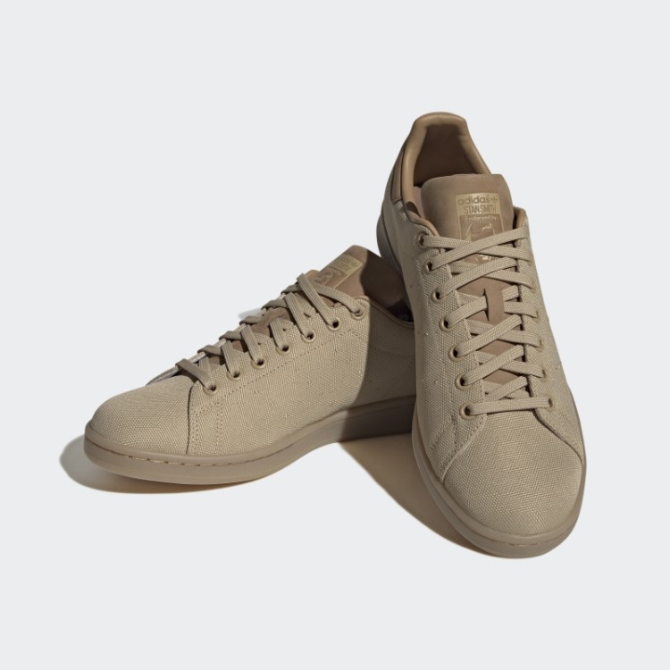 Moda Pantone Sapatos Adidas Stan Smith