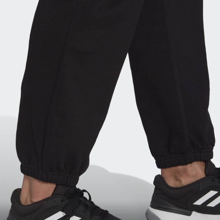 Calça De Moletom Preta Adidas Essentials Feelvivid De Lã De Algodão Com Perna Reta