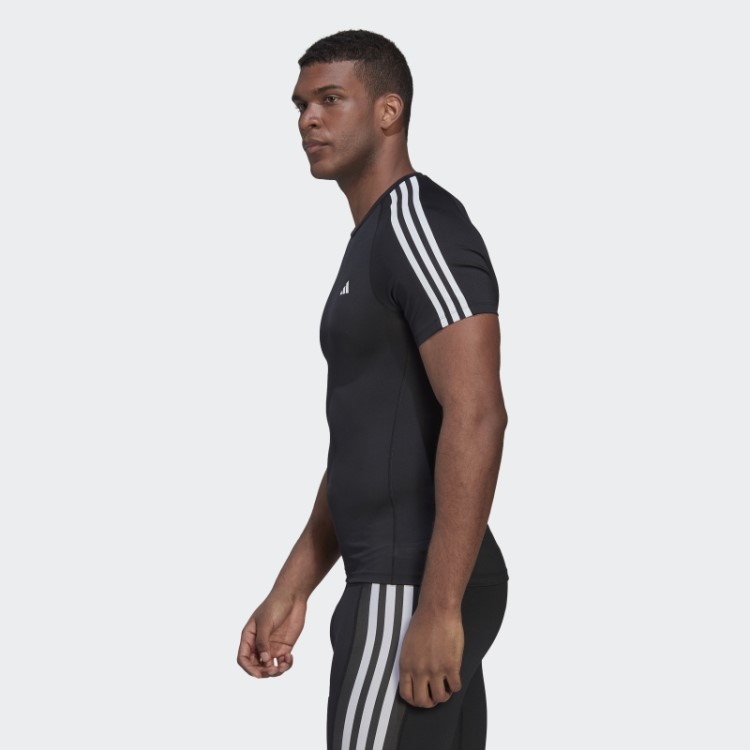 Camiseta De Treino Com As Três Listras Techfit Preta Adidas