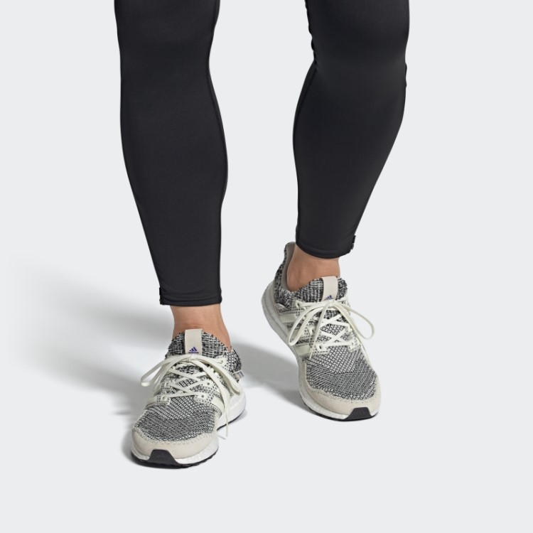 Tênis De Laboratório Adidas Ultraboost 1.0 Rlea Branco