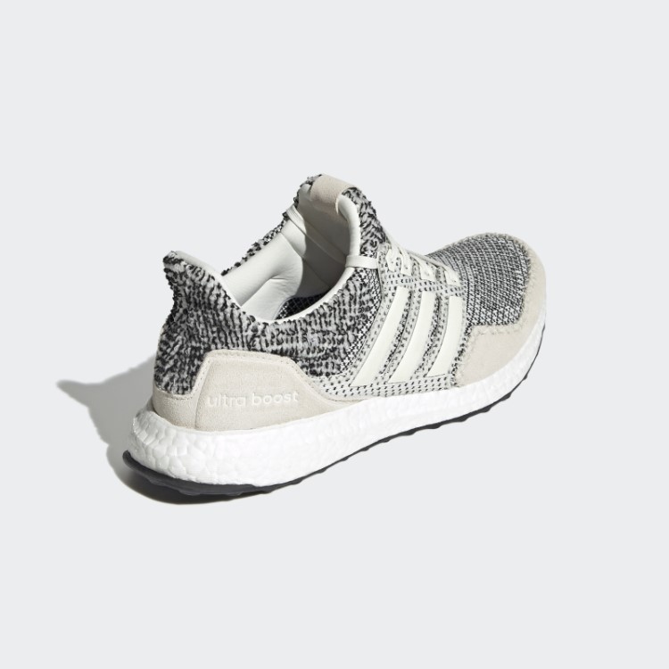 Tênis De Laboratório Adidas Ultraboost 1.0 Rlea Branco