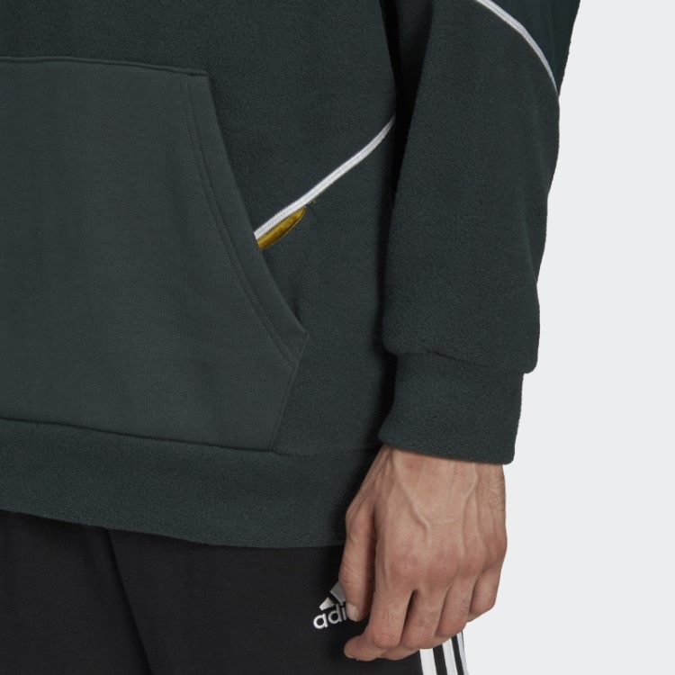 Os Essenciais Verdes Da Adidas Refletem No Moletom Polar Escuro