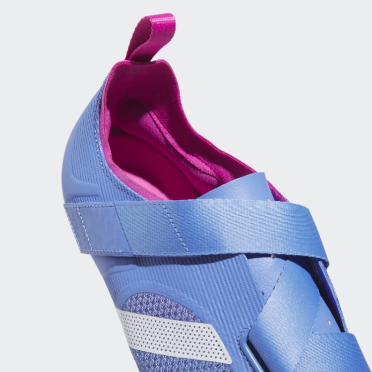 O Sapato De Ciclismo Indoor Adidas Azul