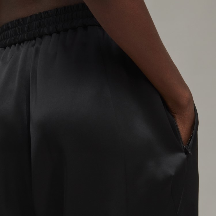 Elegante Calça De Treino Adidas Y-3 Tech Silk Com Punho