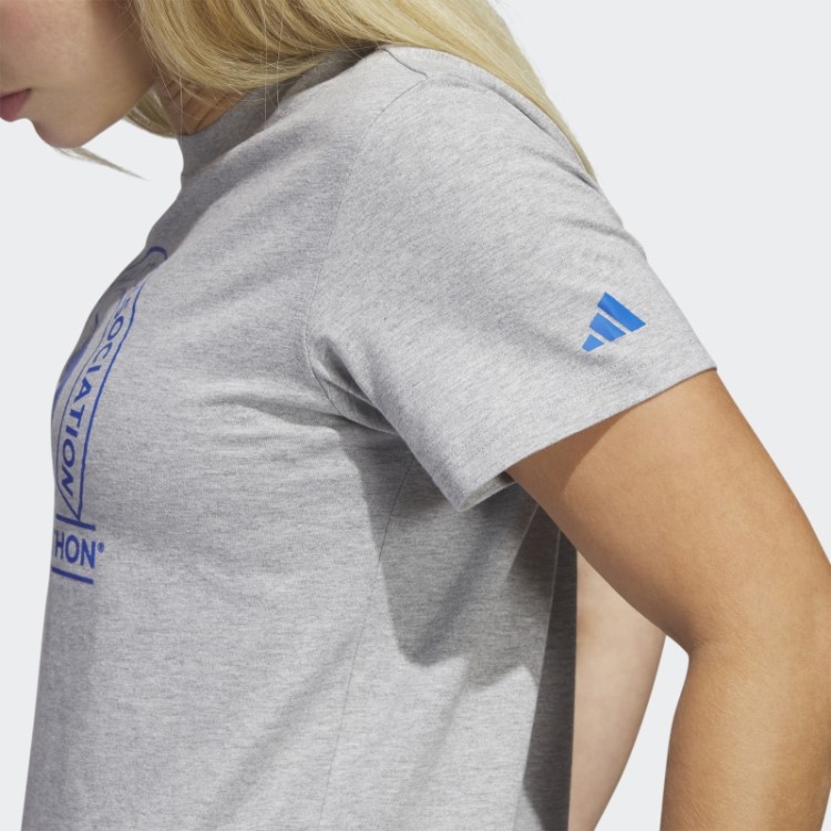Boston Marathon 2023 Camiseta Com Logo Adidas Cinza Médio