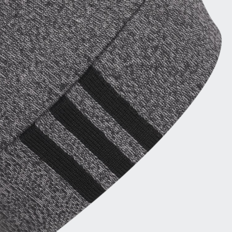 Gorro Preto Adidas Com Punho Amplificador