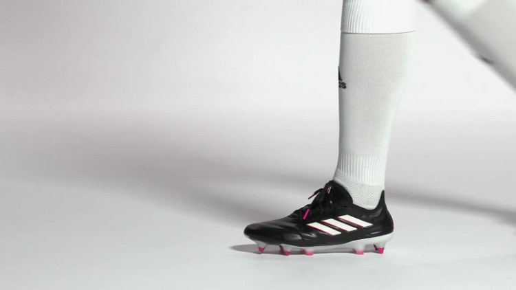 Botas Pretas Copa Pure.1 Soft Ground Adidas