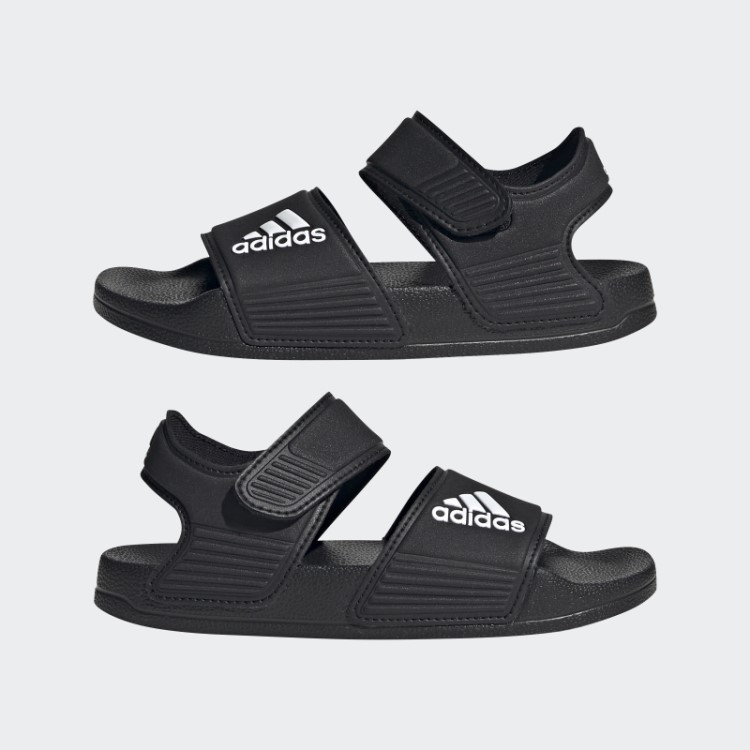 Elegante Sandália Adidas Adilette Branca