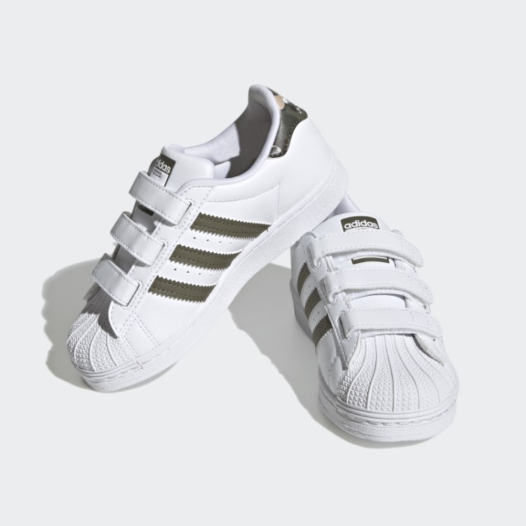 Elegantes Sapatos Adidas Superstar Verde-oliva
