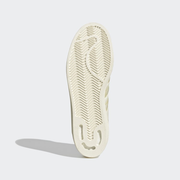 Tênis Adidas Branco Superstar Parley