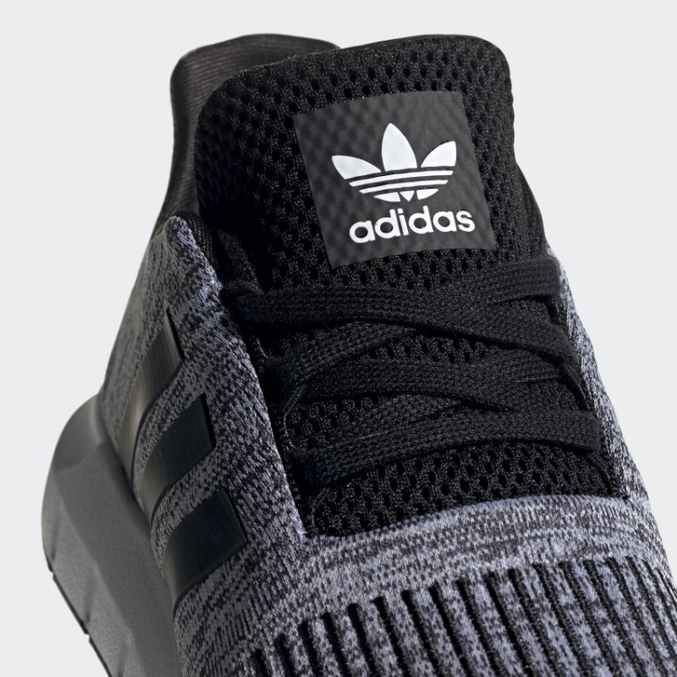 Tênis De Corrida Adidas Swift Moda Preta