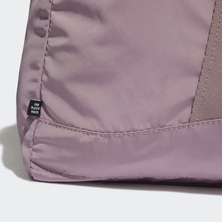 Padrões Adidas Roxos Projetados Para Mover Mochila De Treinamento