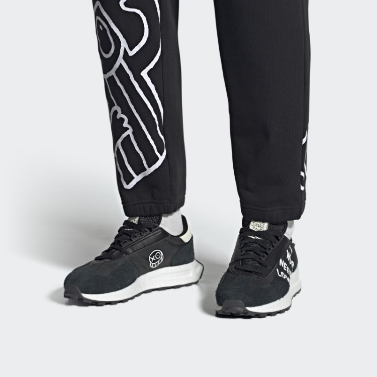 Tênis Preto Adidas Retropy E5 X André Saraiva