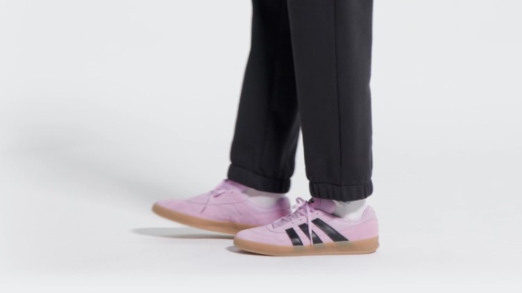 Sapatos Claros De Orquídea Gonz Aloha Adidas